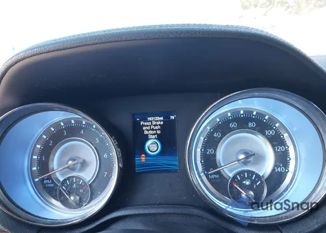 2014 Chrysler 300 from USA, damaged, VIN 2C3CCAAG3EH376592